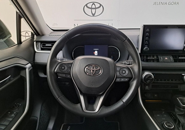 Toyota RAV4 cena 149900 przebieg: 42304, rok produkcji 2019 z Ińsko małe 466